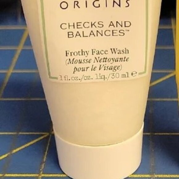 Origins Checks & Balances Frothy Face Wash  30ml New Tube - Picture 2 of 2